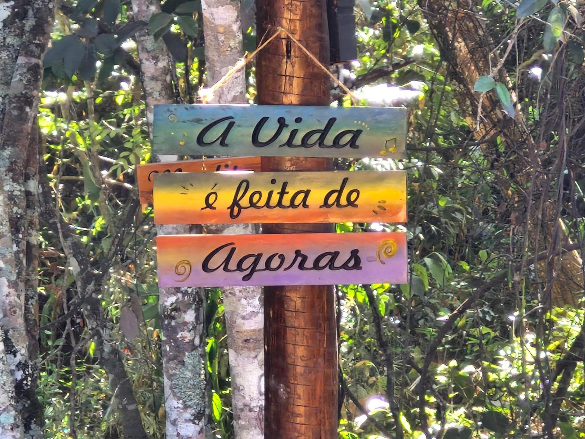 Chale Recanto - Ofuro, Banheira, Vista, Cachoeira E Lago Alexania Bagian luar foto